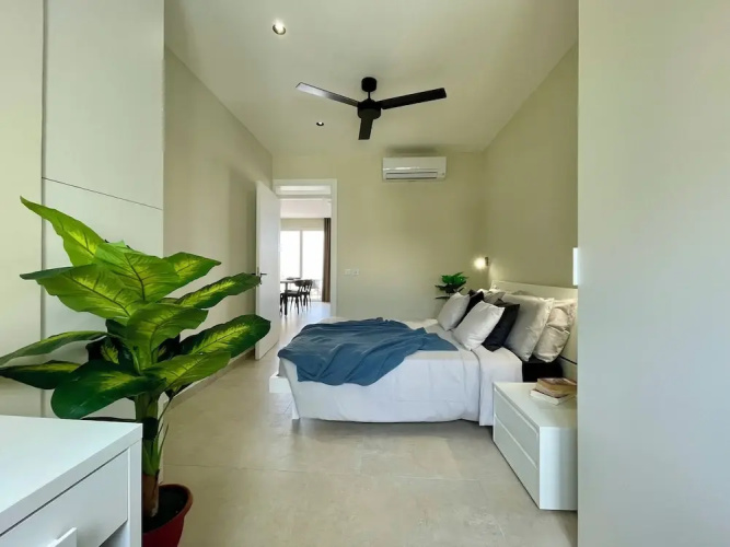 Bugibba Square Seafront LUX Apartments