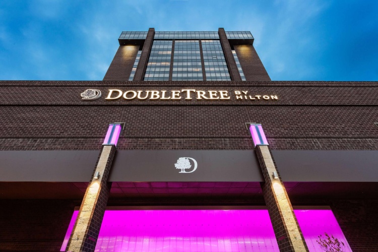 Deluxe Double Suite