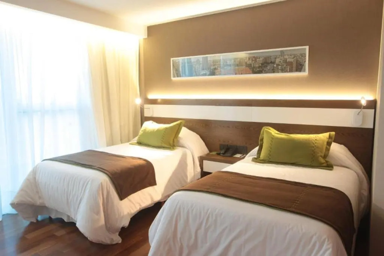 Yrigoyen 111 Hotel