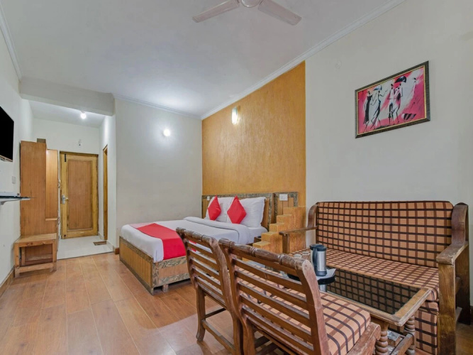 OYO 4249 Hotel Ark