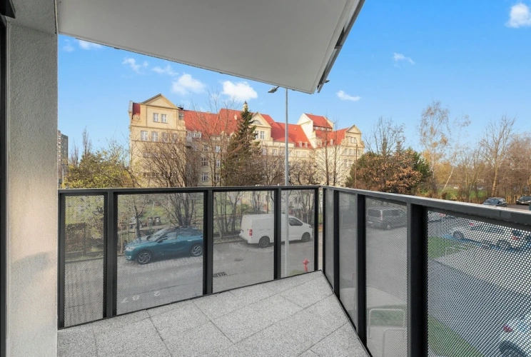 Apartment with balcony