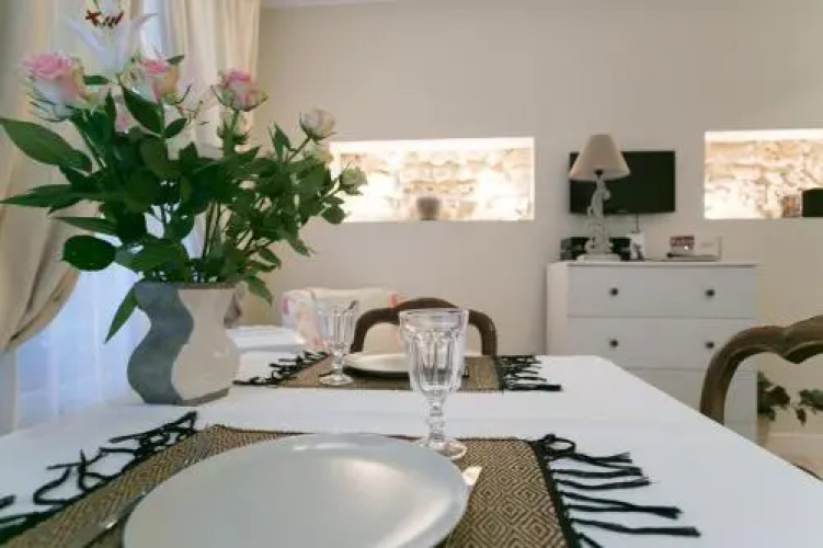 Quartier Latin Apartments