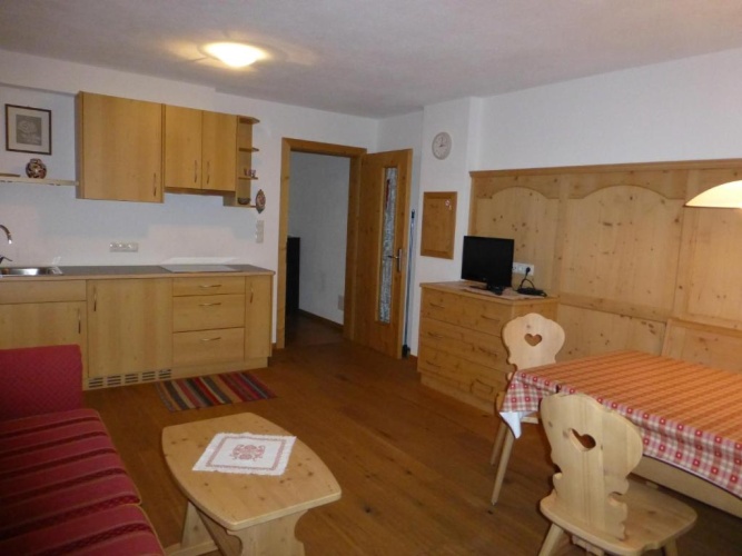 1 Bedroom Apartment with balcony
