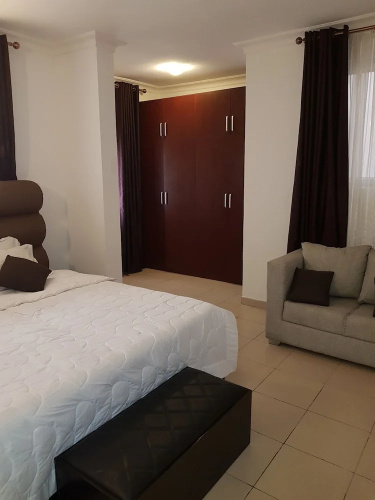 Cadogan Place Estate Apartment