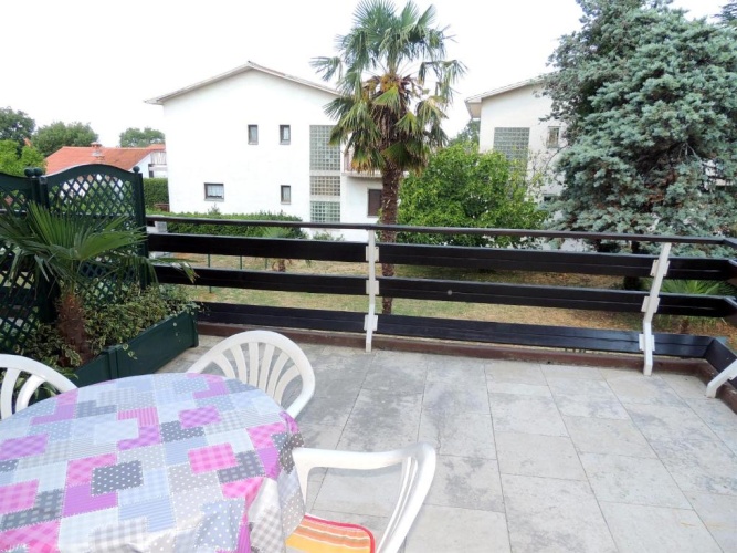 1 Bedroom Standard Apartment