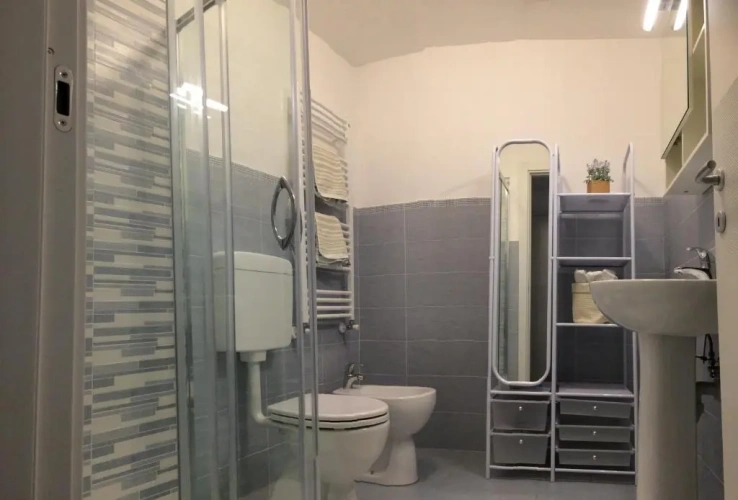 3 Bedrooms Apartment