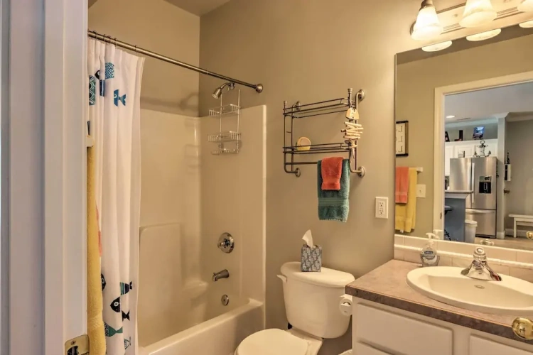 3 Bedrooms Apartment
