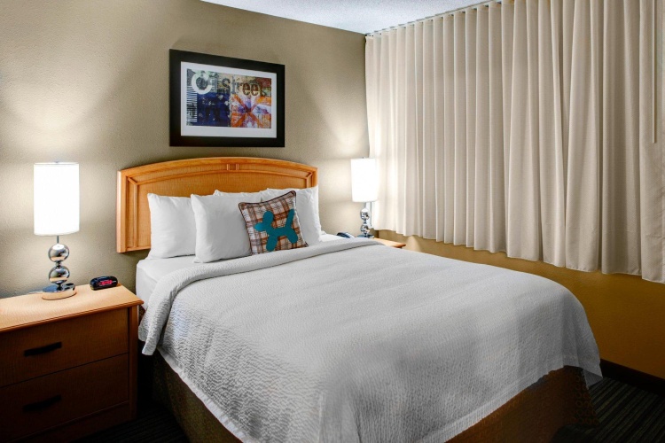 1 Bedroom Double Suite
