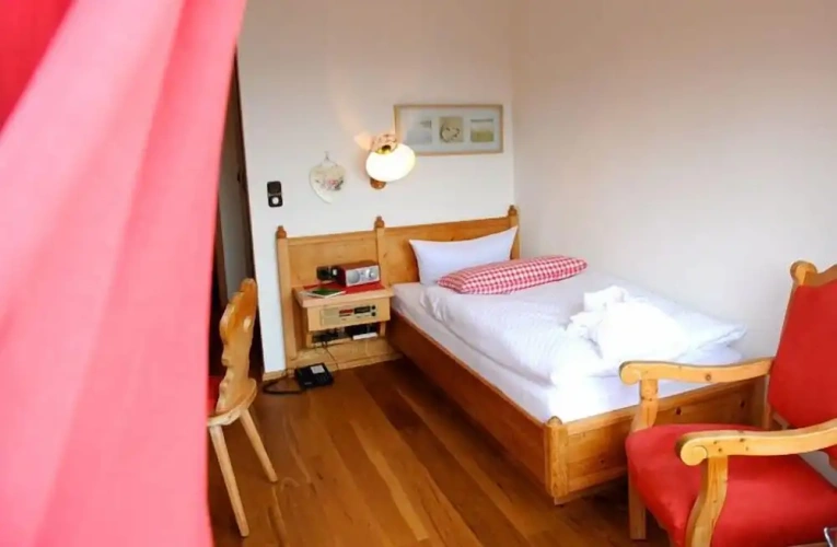 Standard Single room