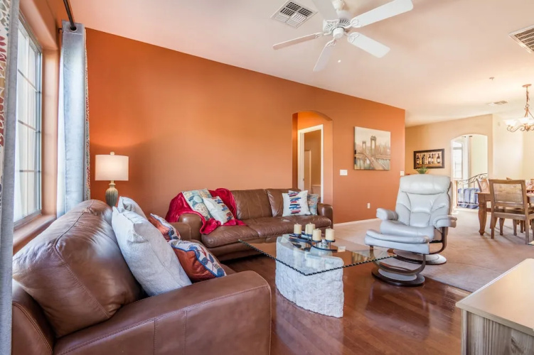 12th 205 - 2 Br Condo