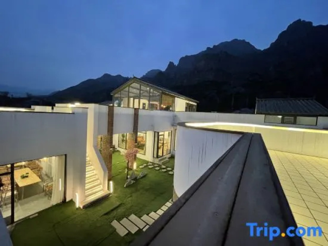YeeMoo Guesthouse