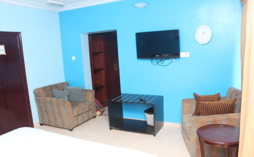 EdgeDrive Hotels