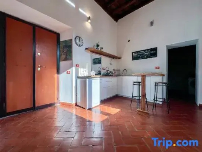 Inn Pantheon Home