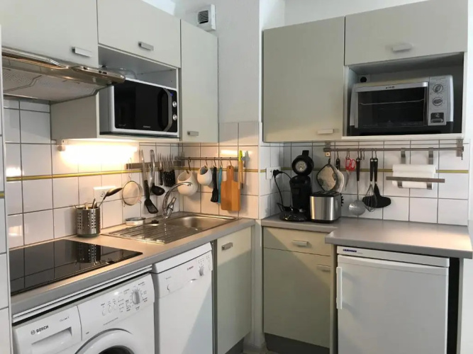T2 +alcove, récent 4/5 pers. Parking. Balcon. Wifi