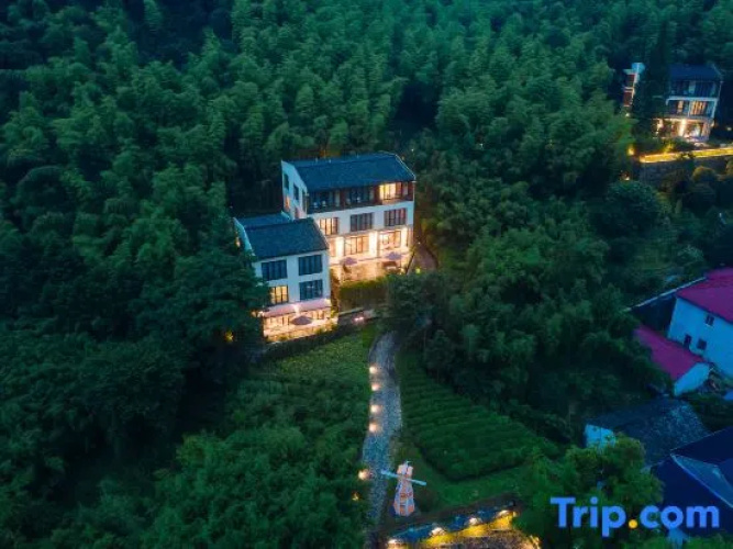 Sury Resort