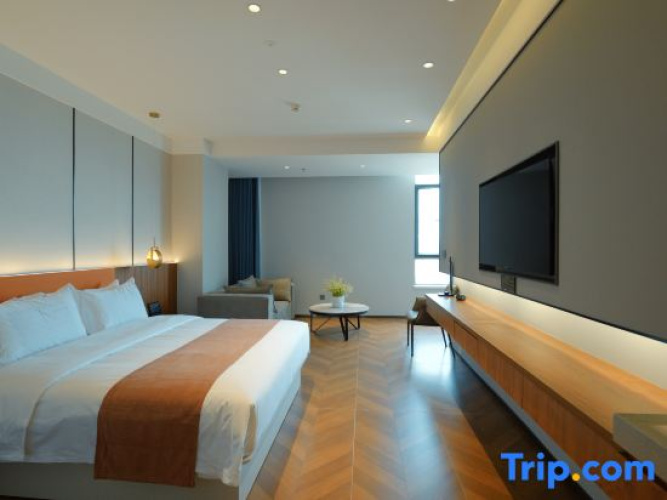Korla Marriott Hotel Pear City