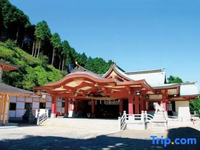 Ishizuchi Jinja Kaikan