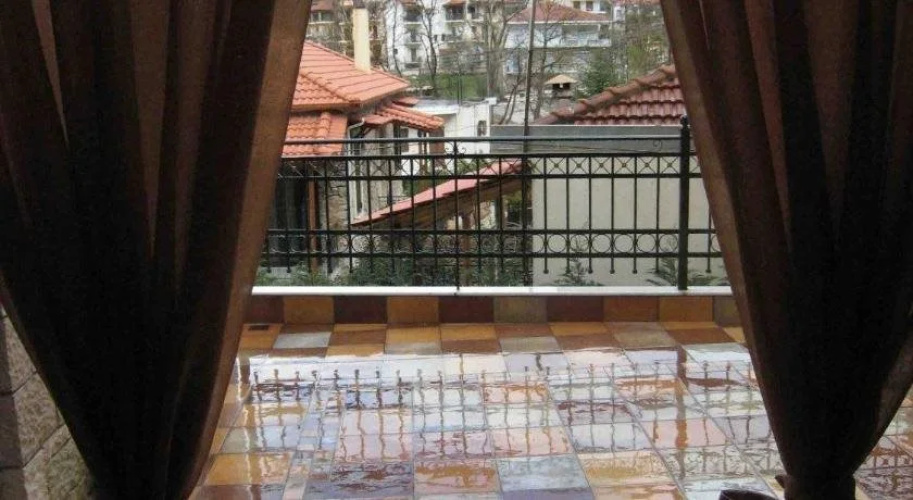 Aristarchos Lodge