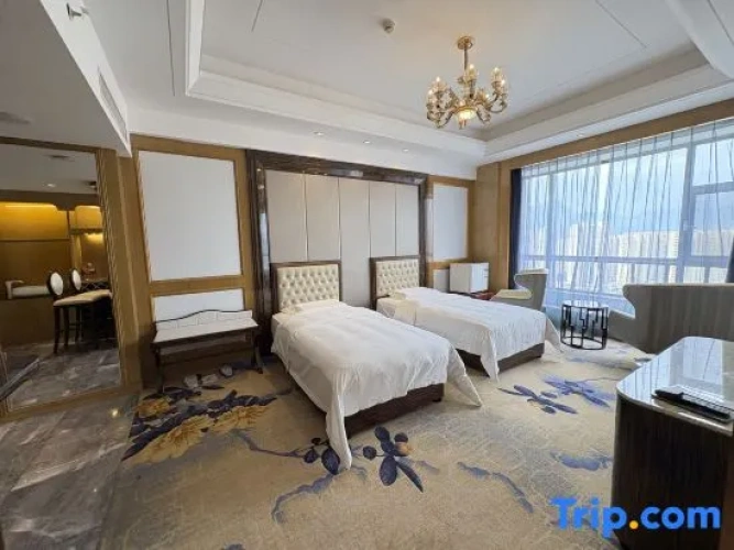 Luxury Triple room