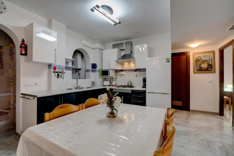 Victoria Apartment