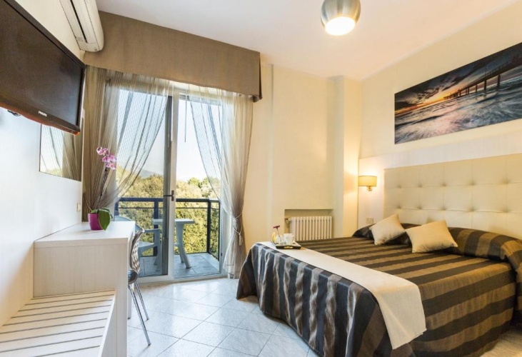 Standard Double room with balcony