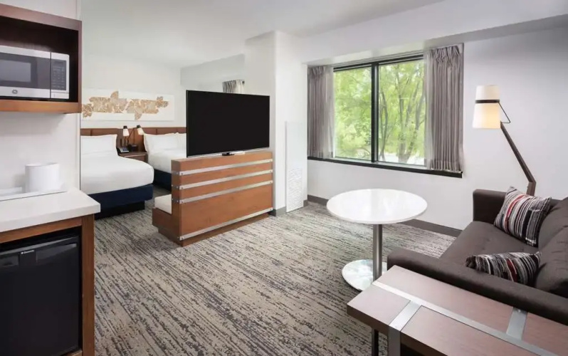 Hyatt Fair Lake