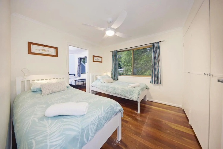 Straddie House