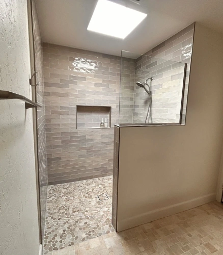 3 Bedrooms Apartment with balcony