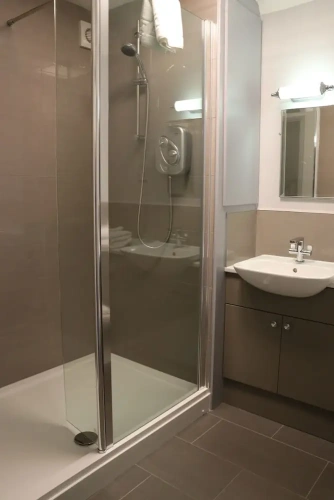 1 Bedroom Superior Attic Suite