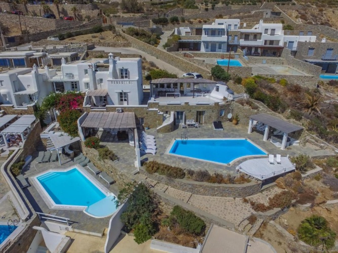 Superior Villa