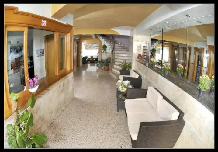Hostal Carel