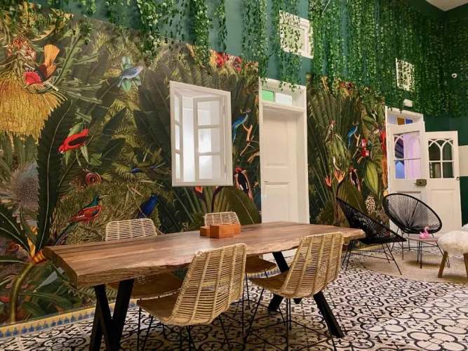 Hostel La Smala