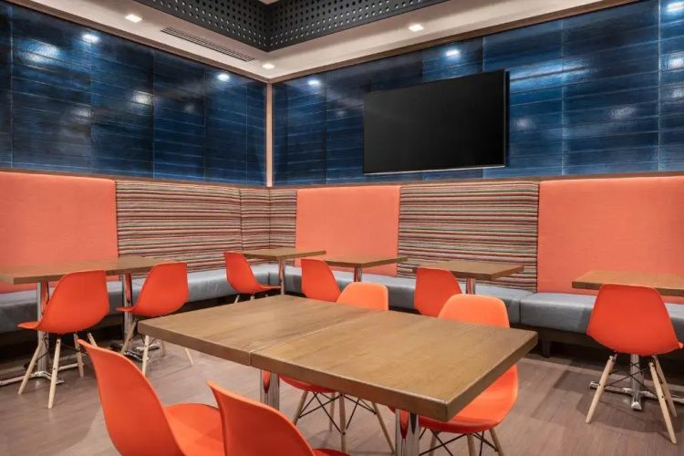 Home2 Suites By Hilton Denver Downtown Convention
