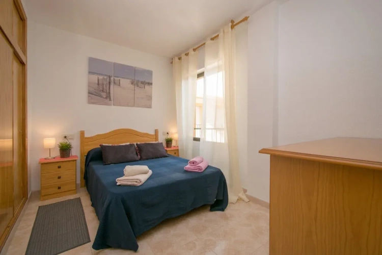 1 Bedroom Apartment with balcony and beachfront