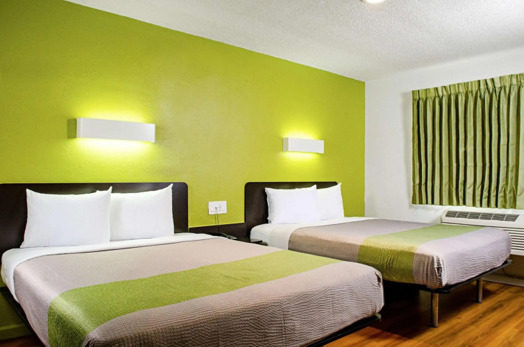 Motel 6 Modesto, CA - Downtown