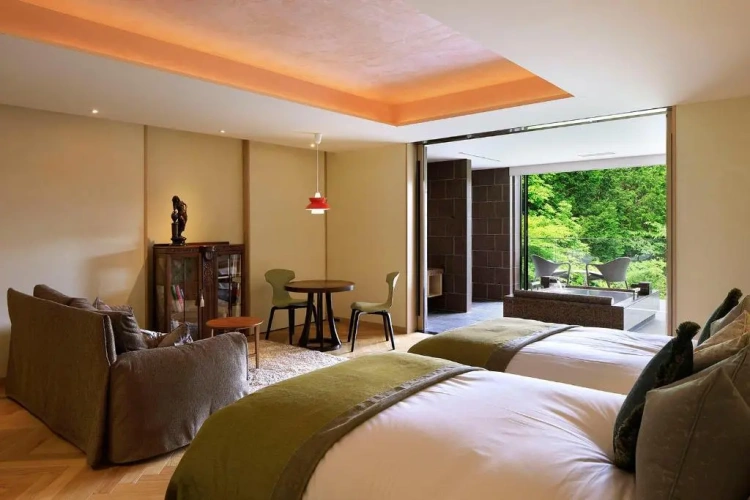 2 Floor Deluxe Twin room