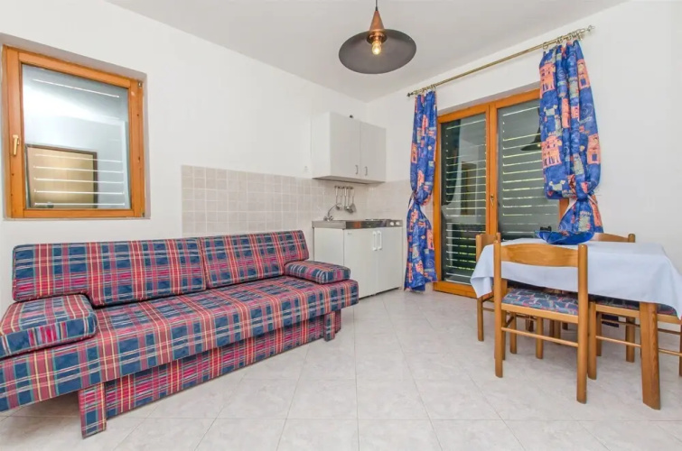 Apartments Spomenka