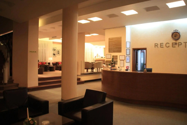 Grand Hotel Coroana