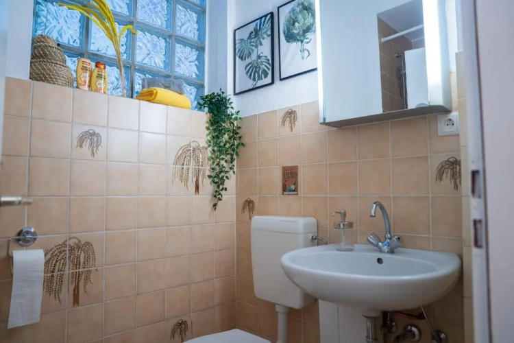 Spacious 3 Bedroom Apartment