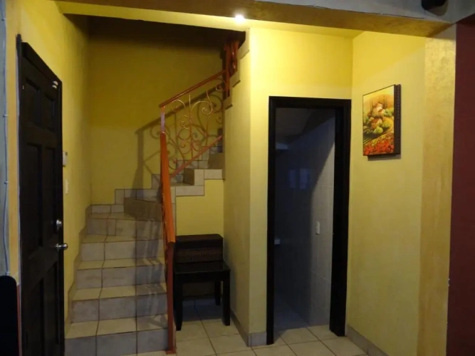 3 Bedrooms Cottage