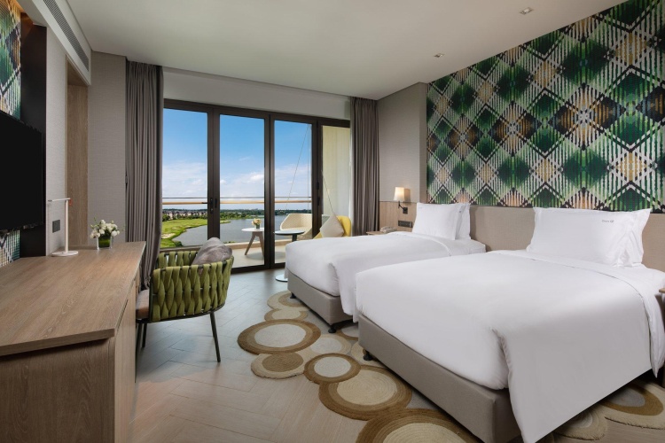 Premium Twin room with balcony and with lake view