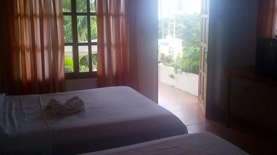 2BR House Montezuma