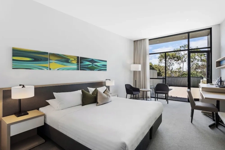 Standard room with balcony