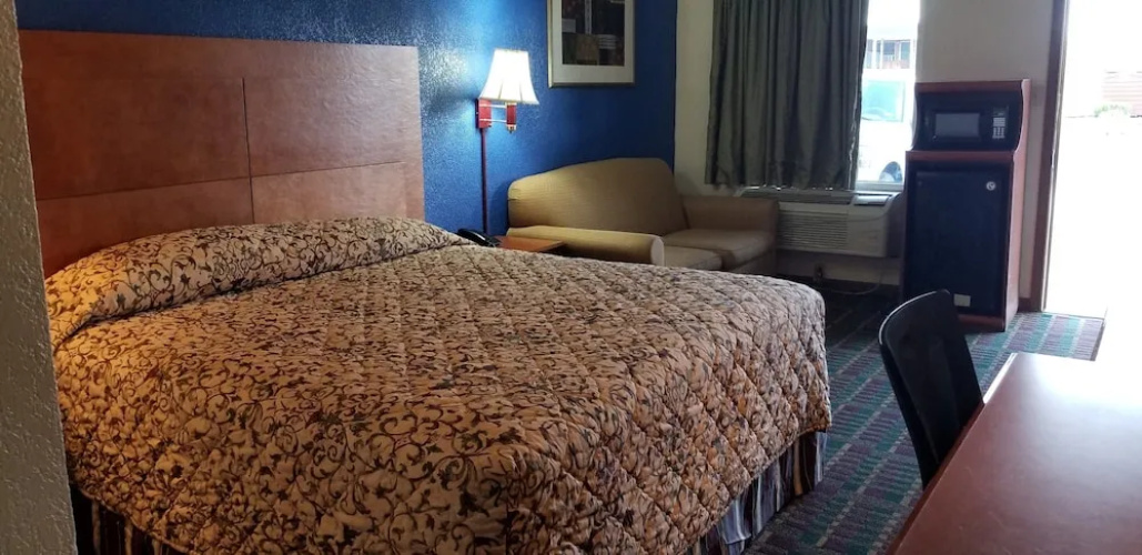 Executive Inn