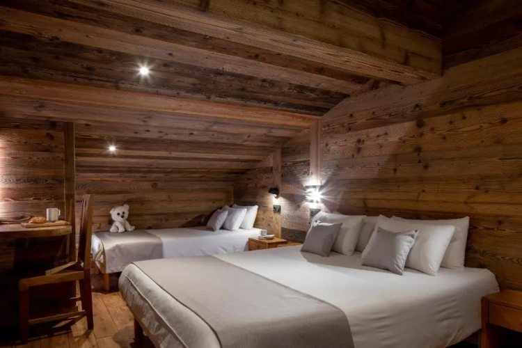 Standard Double room with view