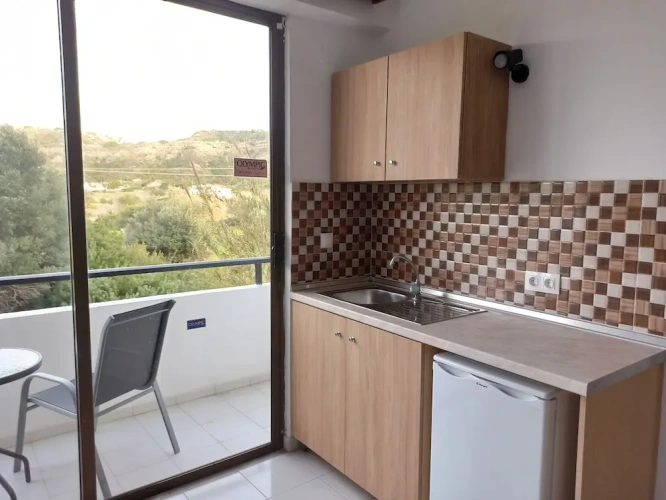 Economy Twin room with balcony