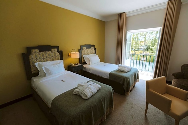 Standard Double room with view
