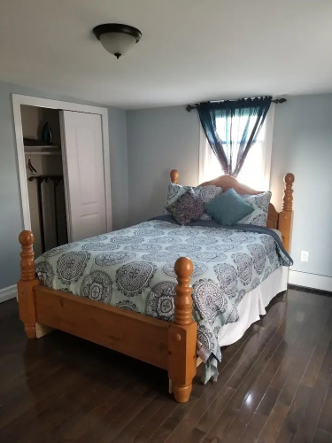 2 Bed Rooms Shared Brooklyn Apartment