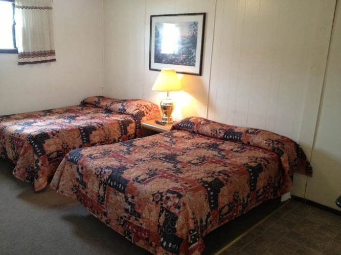 Twi-Lite Motel