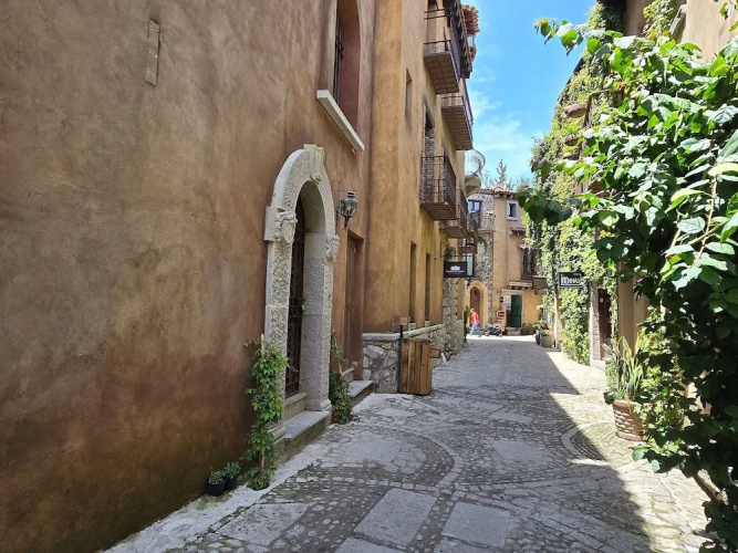 Departamento Carlo Crivelli